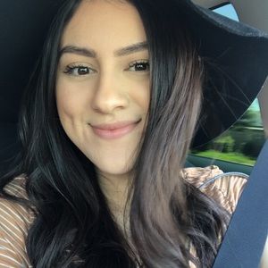 Meet your Posher, Gali